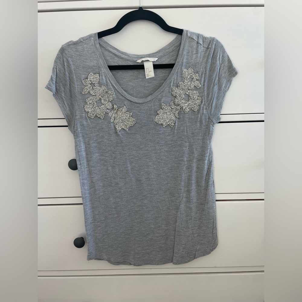 H&M appliqué blouse - Size S